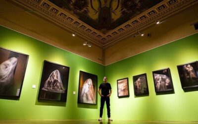 White Carrara, Simon Roberts